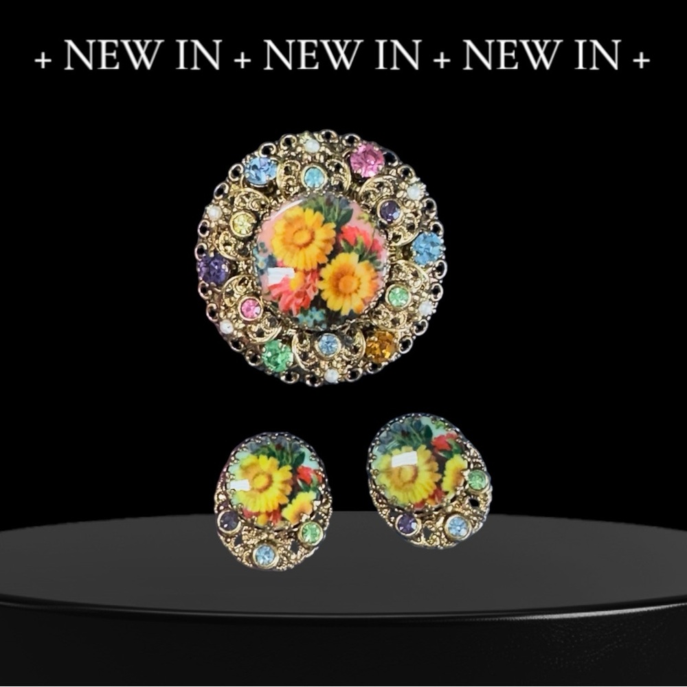 Floral, Gemstone Vintage Brooch and Earring Set